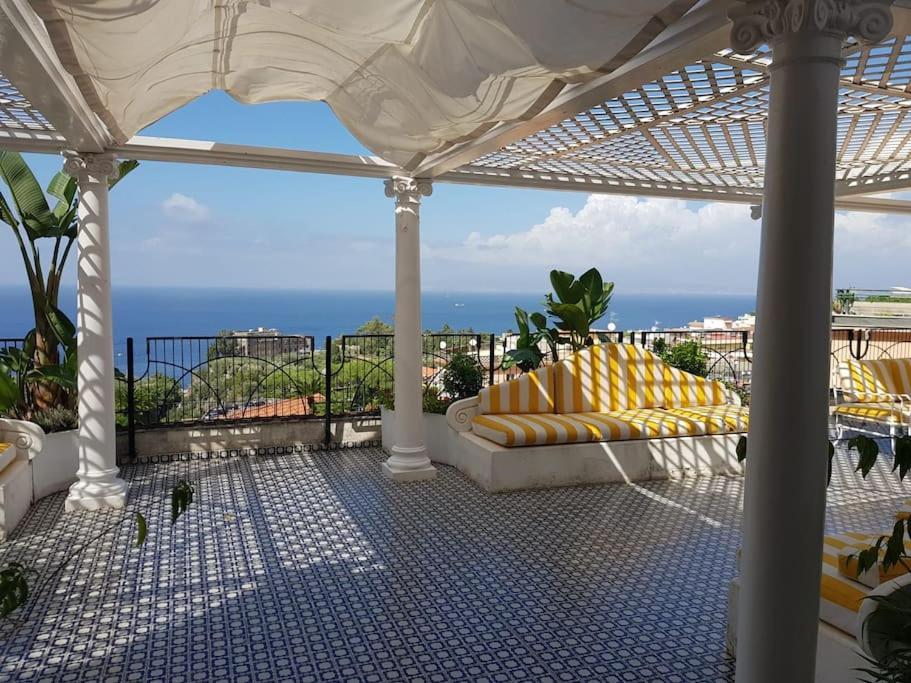 Апартаменти La Casa Di Giorgina Сорренто Екстер'єр фото